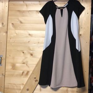 20w dress